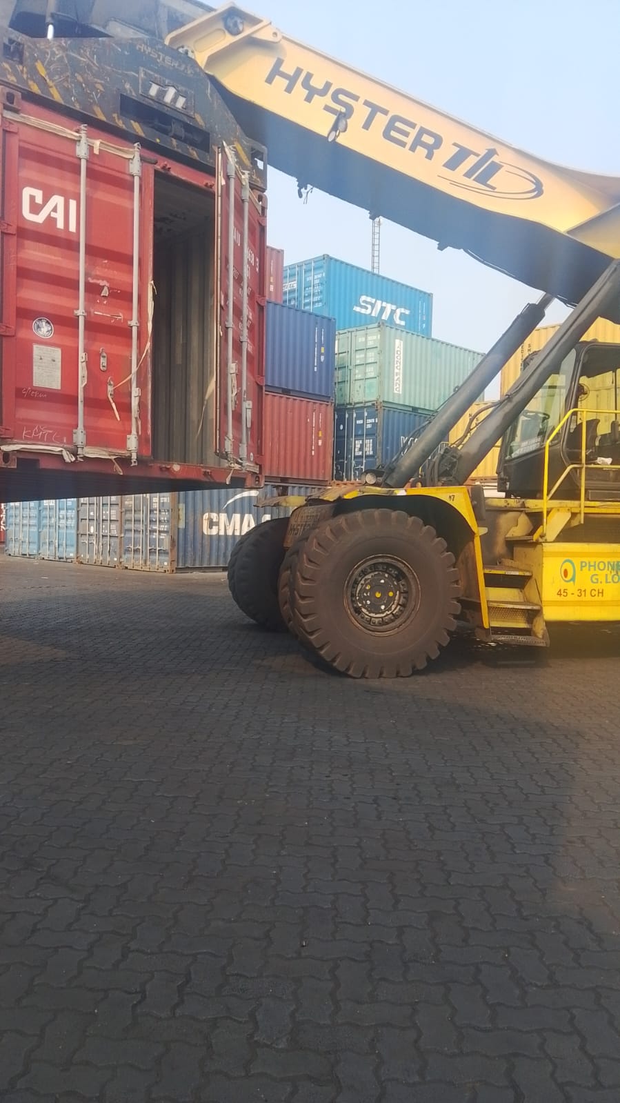 Shipping & Cargo
